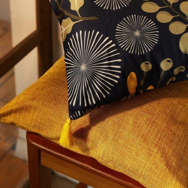 Наволочка на подушку с кисточками Этель «Солнце», 43х43 см