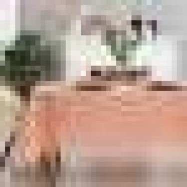 Скатерть Этель "Пуансеттия" цв.розовый, 142*283 +/-3 см, 115 ±10 гр,100% п/э