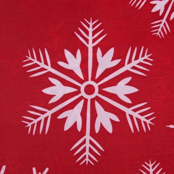 Скатерть Доляна «Новый год: Снежинки» 110×145 см, 100% п/э