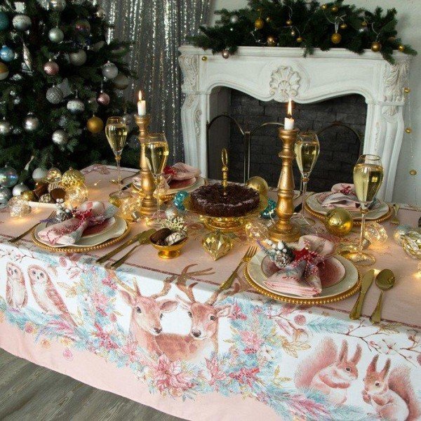 Набор столовый Pink magic: скатерть 150х110см +/-3см с ГМВО, салфетки 40х40см-4 шт, хл100%