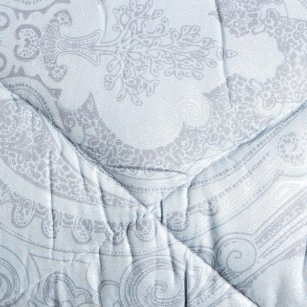 Одеяло зимнее 140х205 см, бамбуковое волокно, ткань тик, п/э 100%