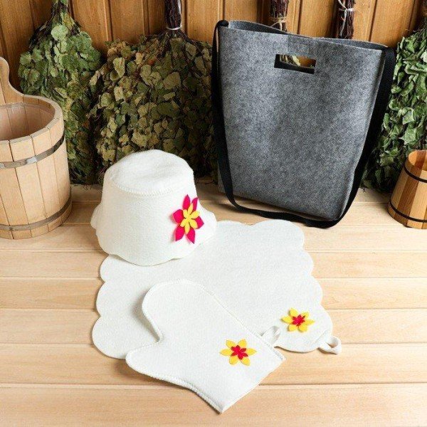 Набор для бани "Цветочек" портфель сумка красная шапка, коврик, рукавица