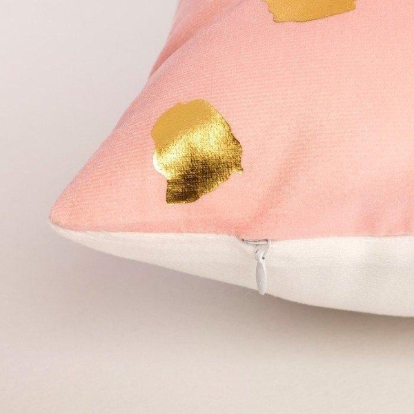 Подушка декоративная Этель «Горошек розовый», 40х40 см, велюр, 100% п/э