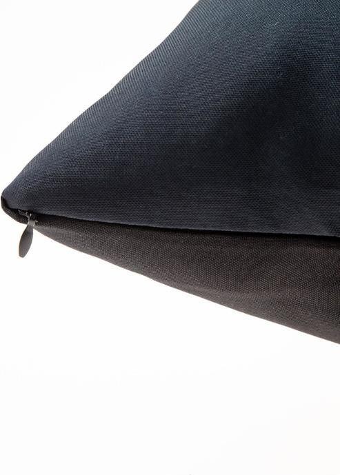 Подушка декоративная Касание, 35х35 см, габардин, 100% п/э
